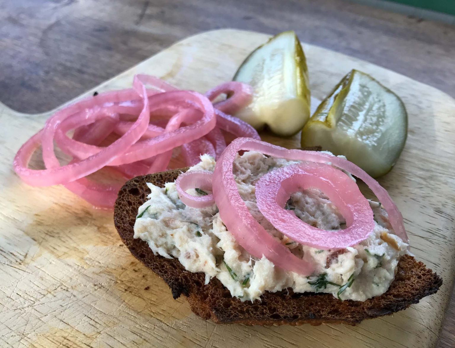 smoked-whitefish-salad